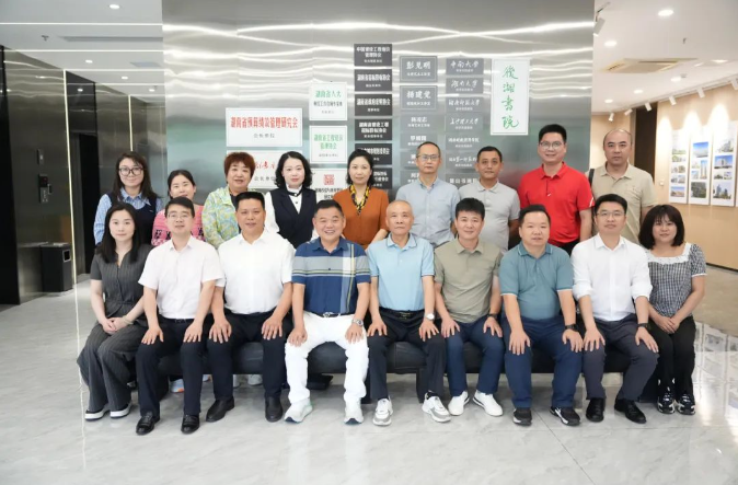 1747295745043055500.png image.png